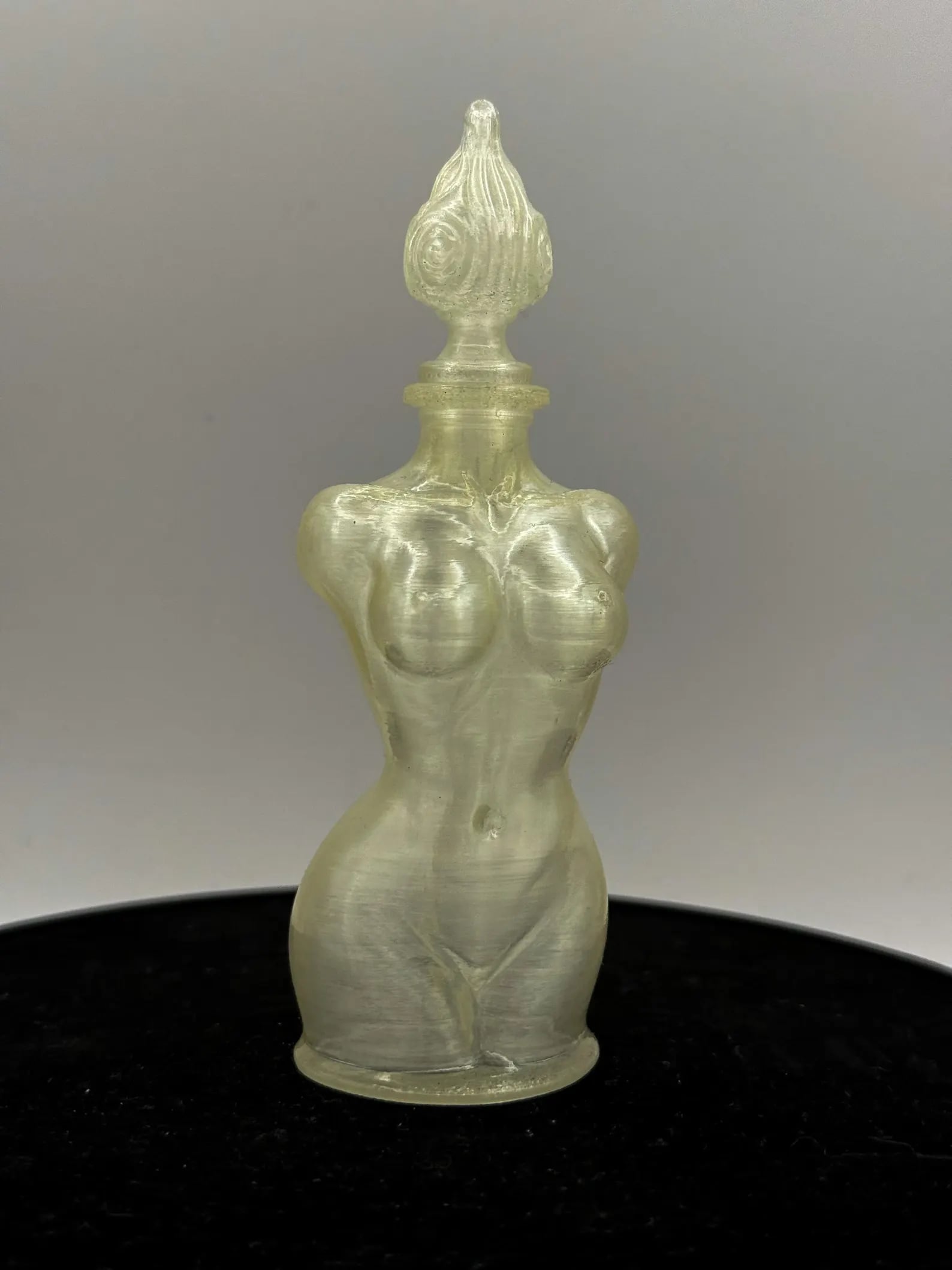 Body Elixir Potion Bottle with Stopper 3d model