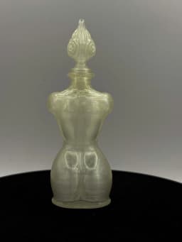 Body Elixir Potion Bottle with Stopper 3d model