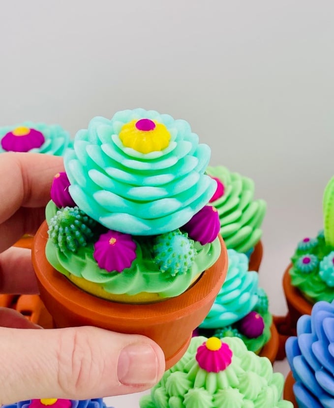 Cupcake Jar Cactus #2 3d model