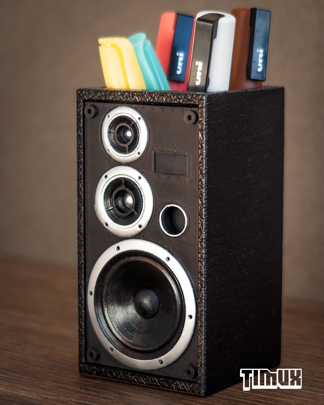 VINTAGE SPEAKER PEN HOLDER 3d model