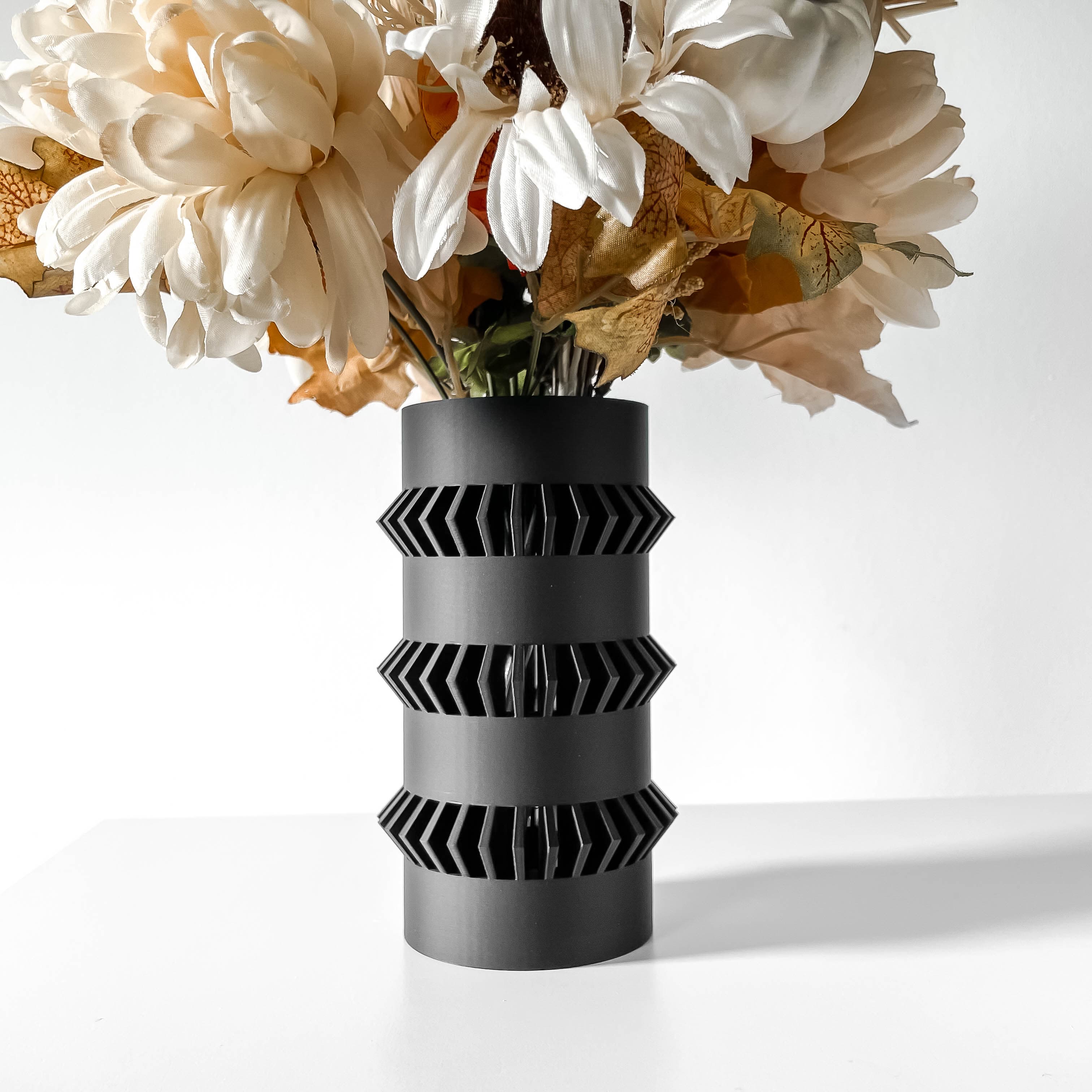 The Curn Vase, Modern and Unique Home Decor for Dried and Preserved Flower Arrangement 3d model
