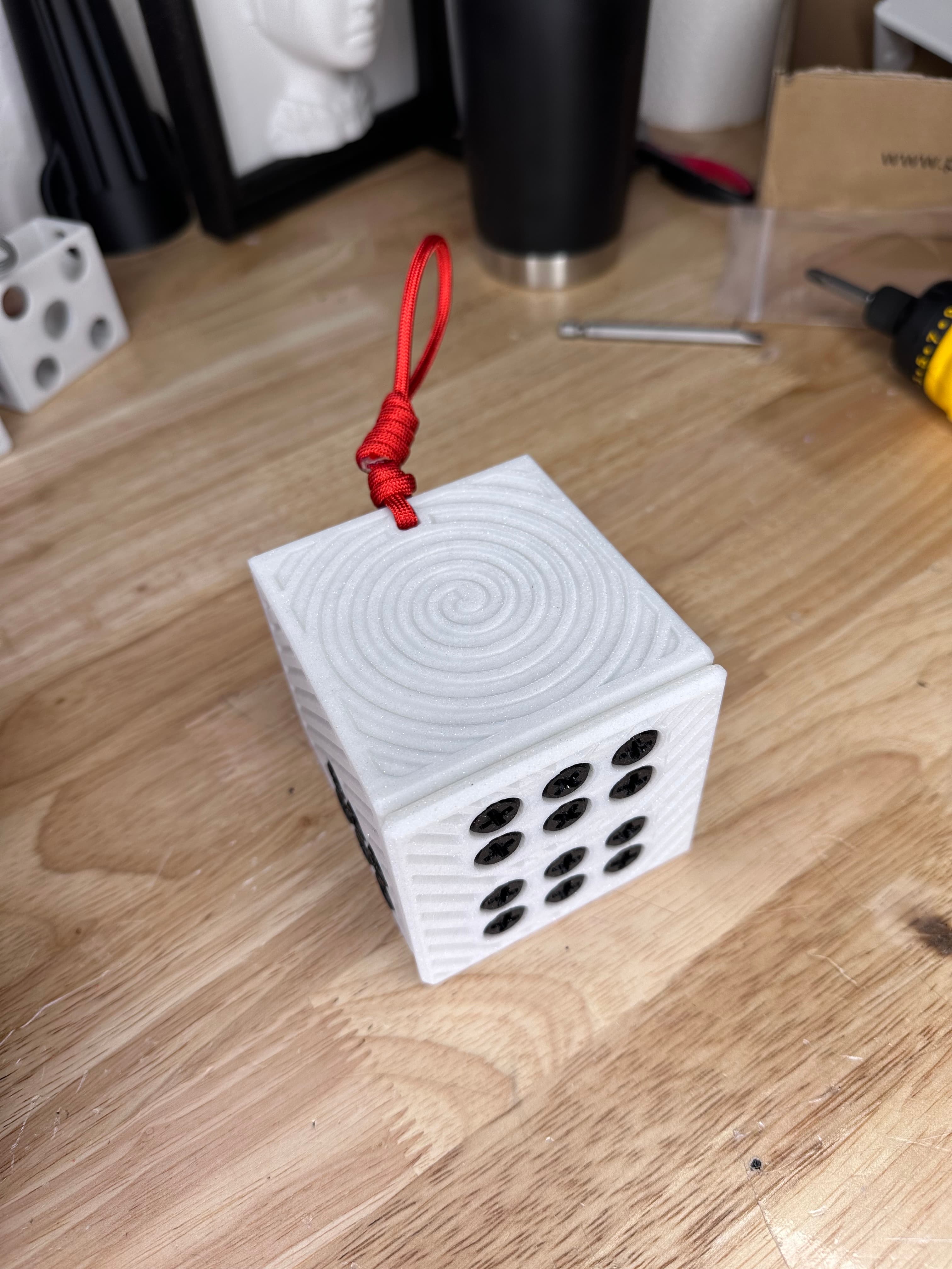 V2 MINI ANNOYING CASH GIFT BOX - 50 SCREWS 3d model