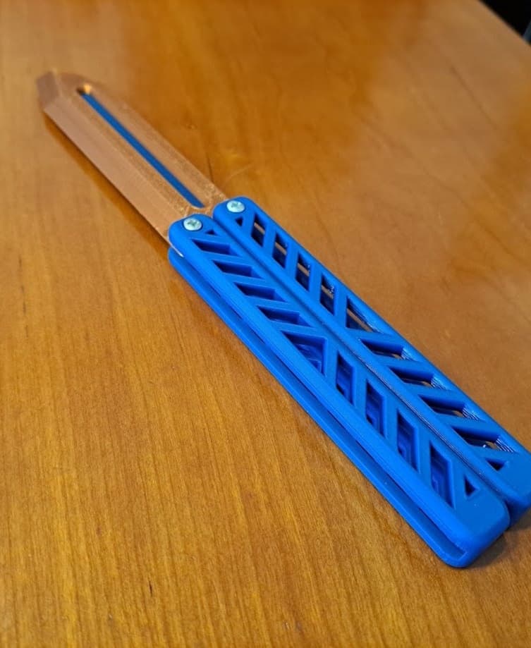 "BlueFlux" Butterfly Knife Trainer 3d model