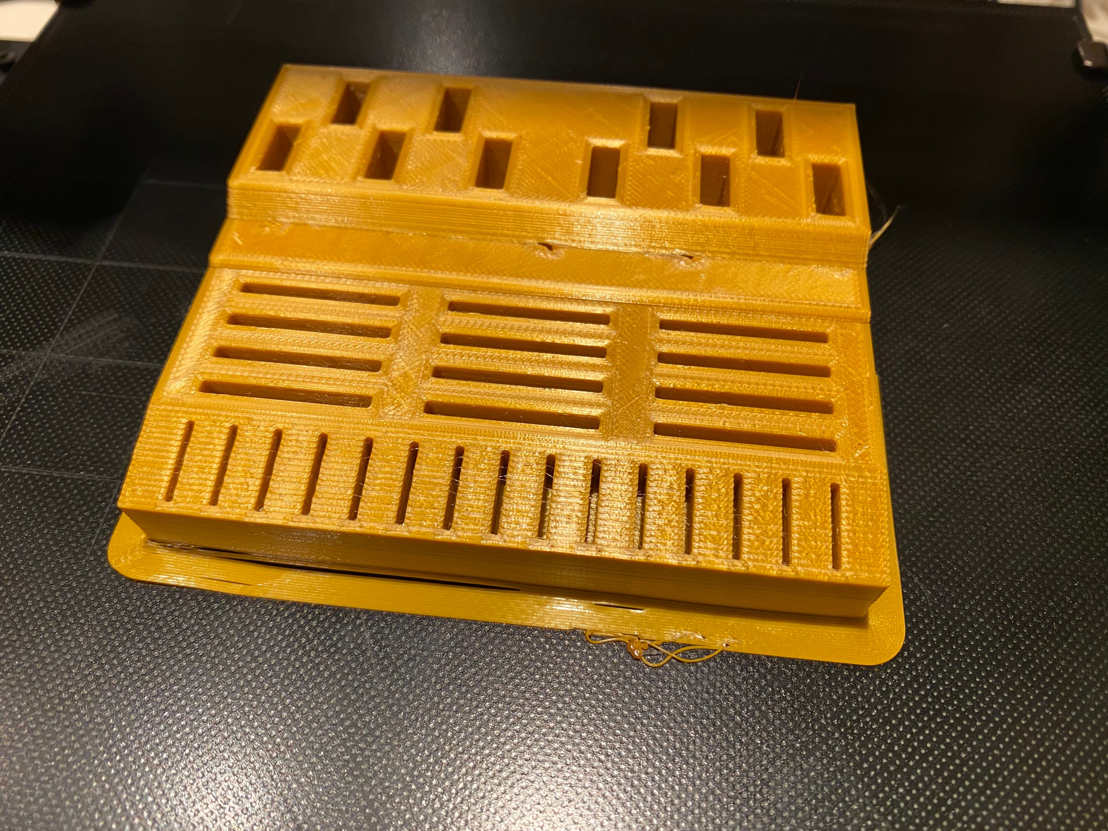 Printer really well, I just used to less infill. Great model!
