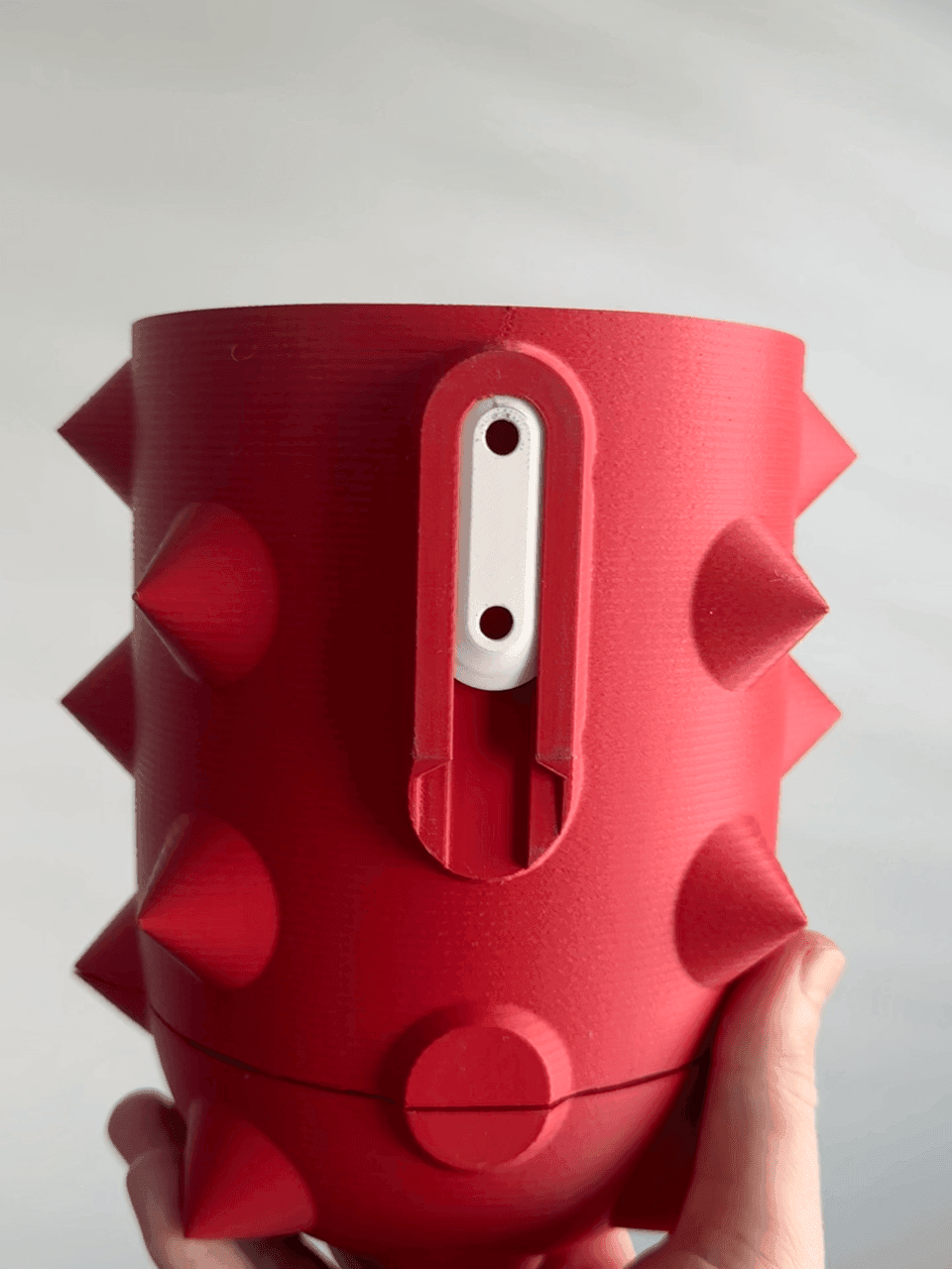 Spike Vase 01 with wall mount. 3d model