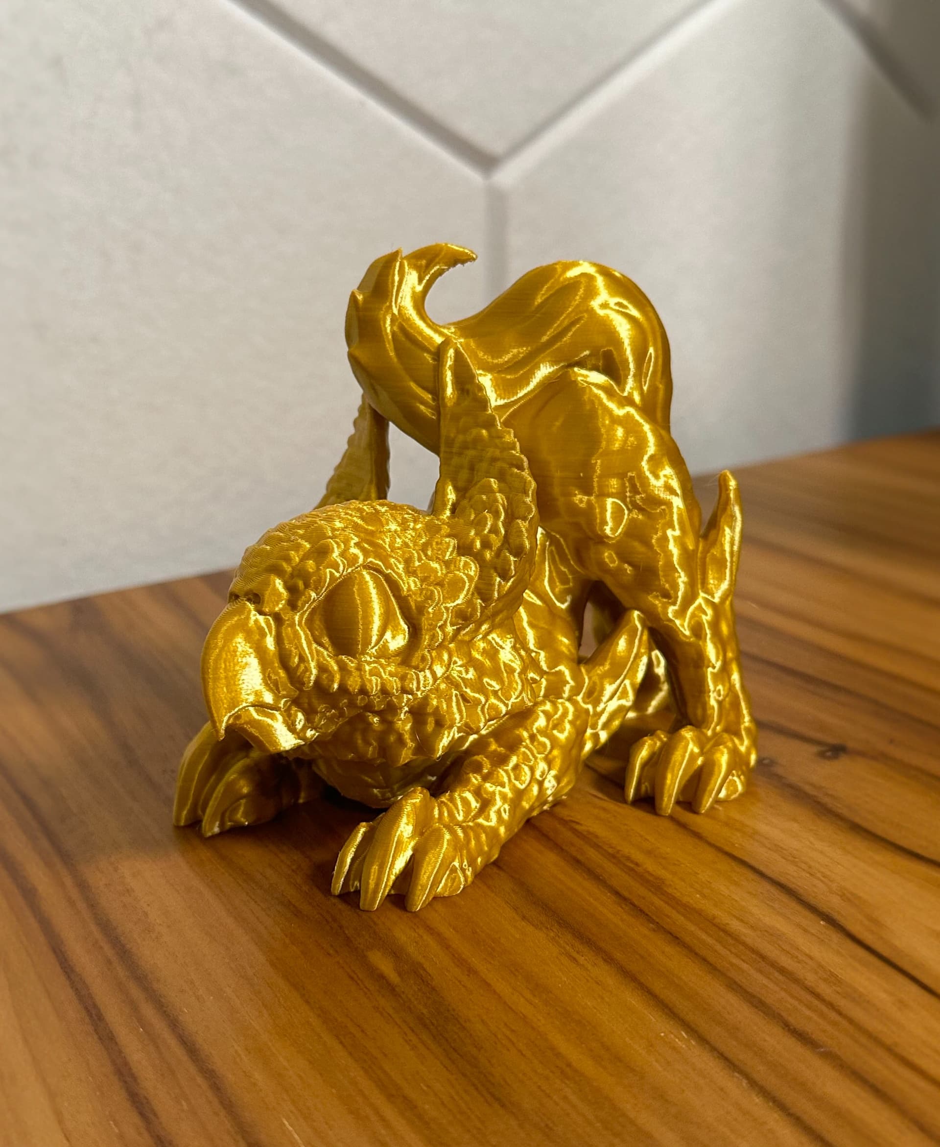 Griffin - Griffin
Filament: Overture PLA Silk Gold - 3d model