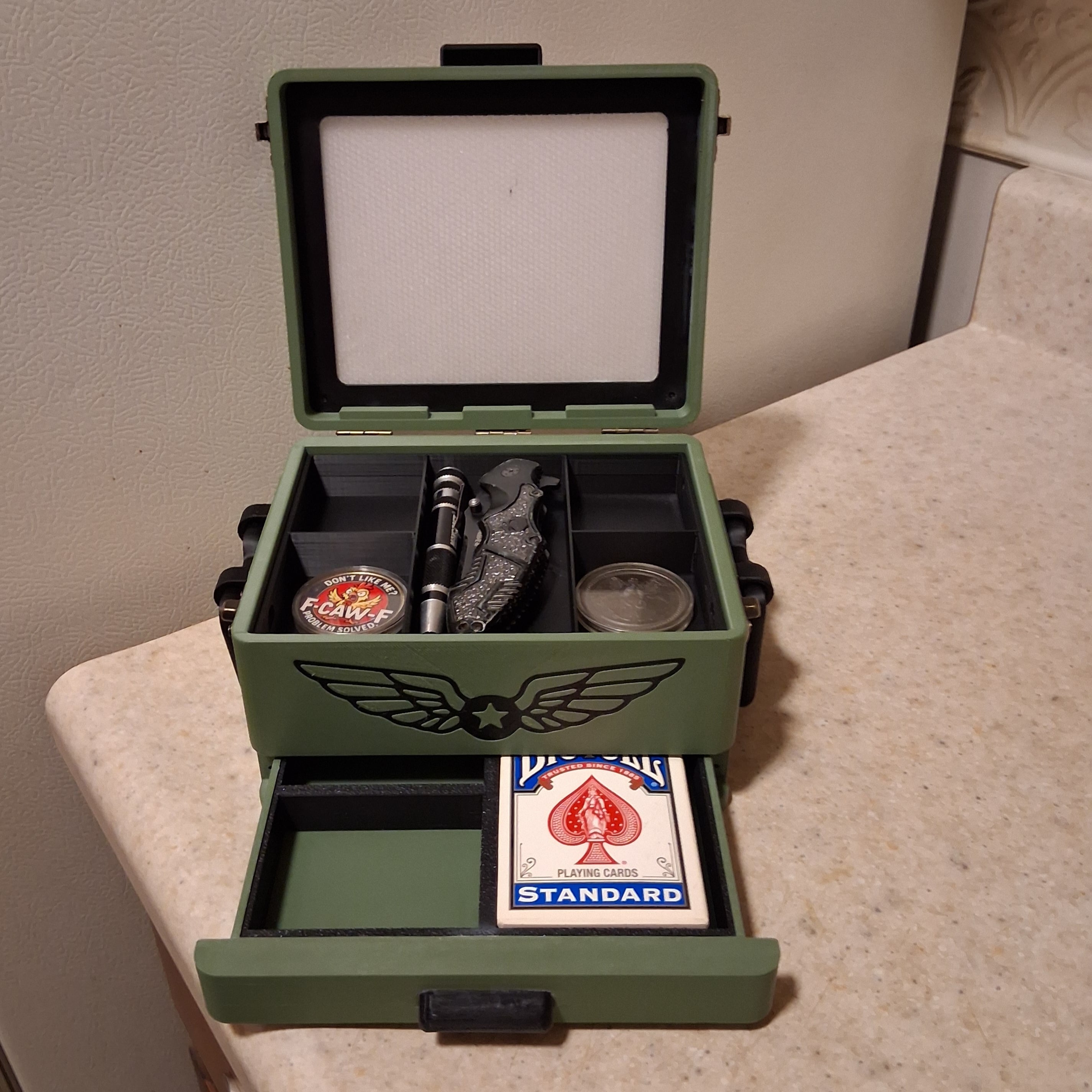 Aviator Effects Box – 3D Printable Storage Case 3d model