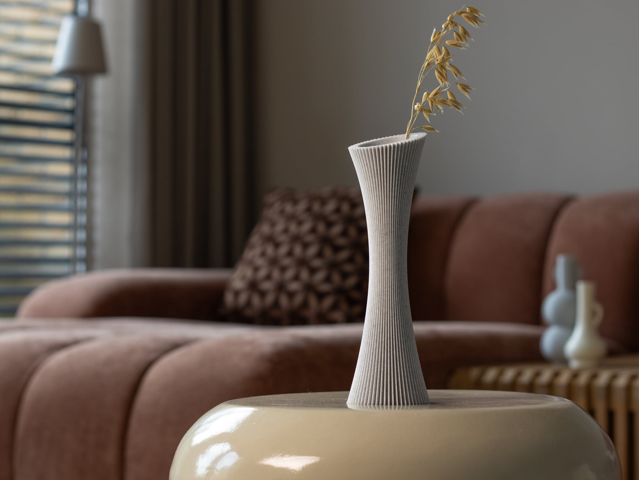 Vase ÉLISE - Elegant Ribbed Design 3d model