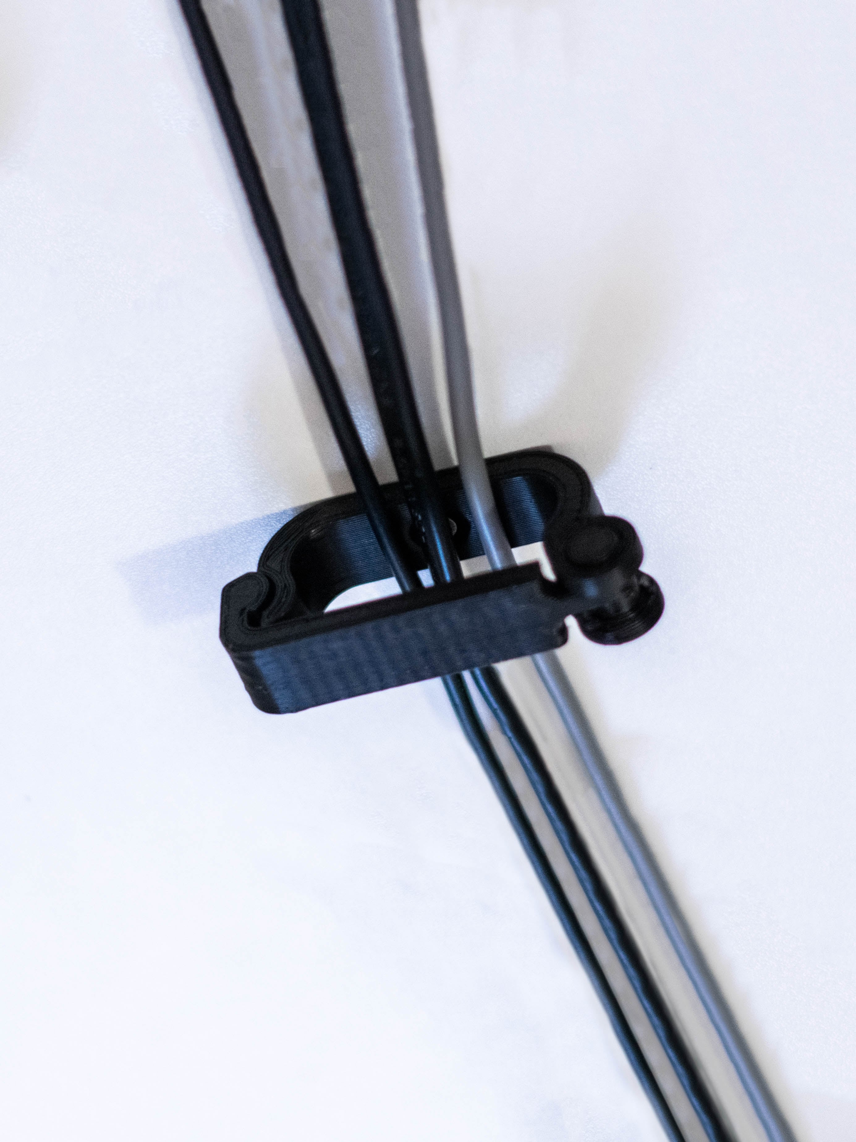 Hinged Cable Organizer - Small Size 3d model