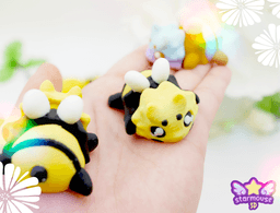 Bee Flexi and Hive 3d model