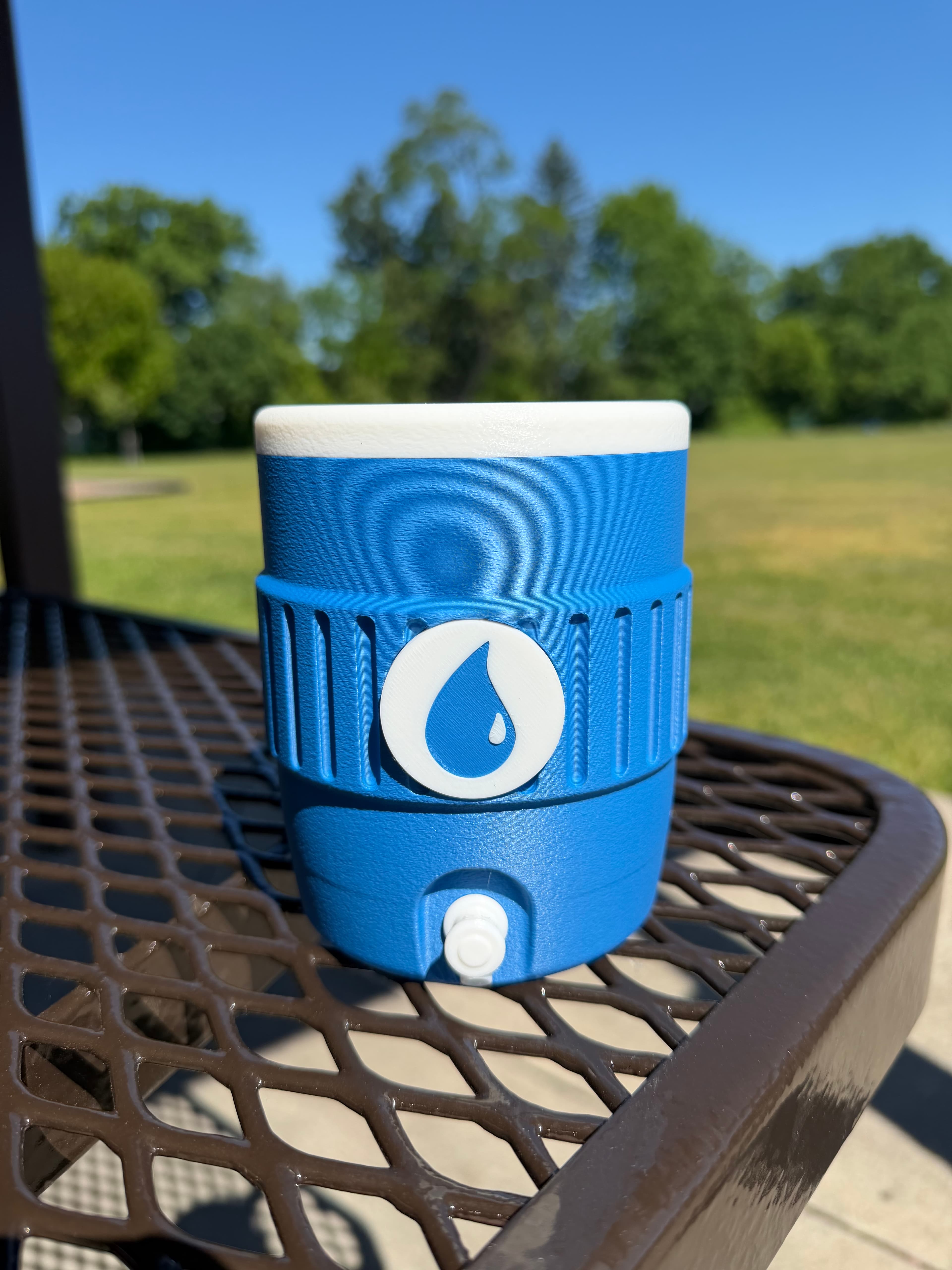 Drink Cooler Deck Box 3d model
