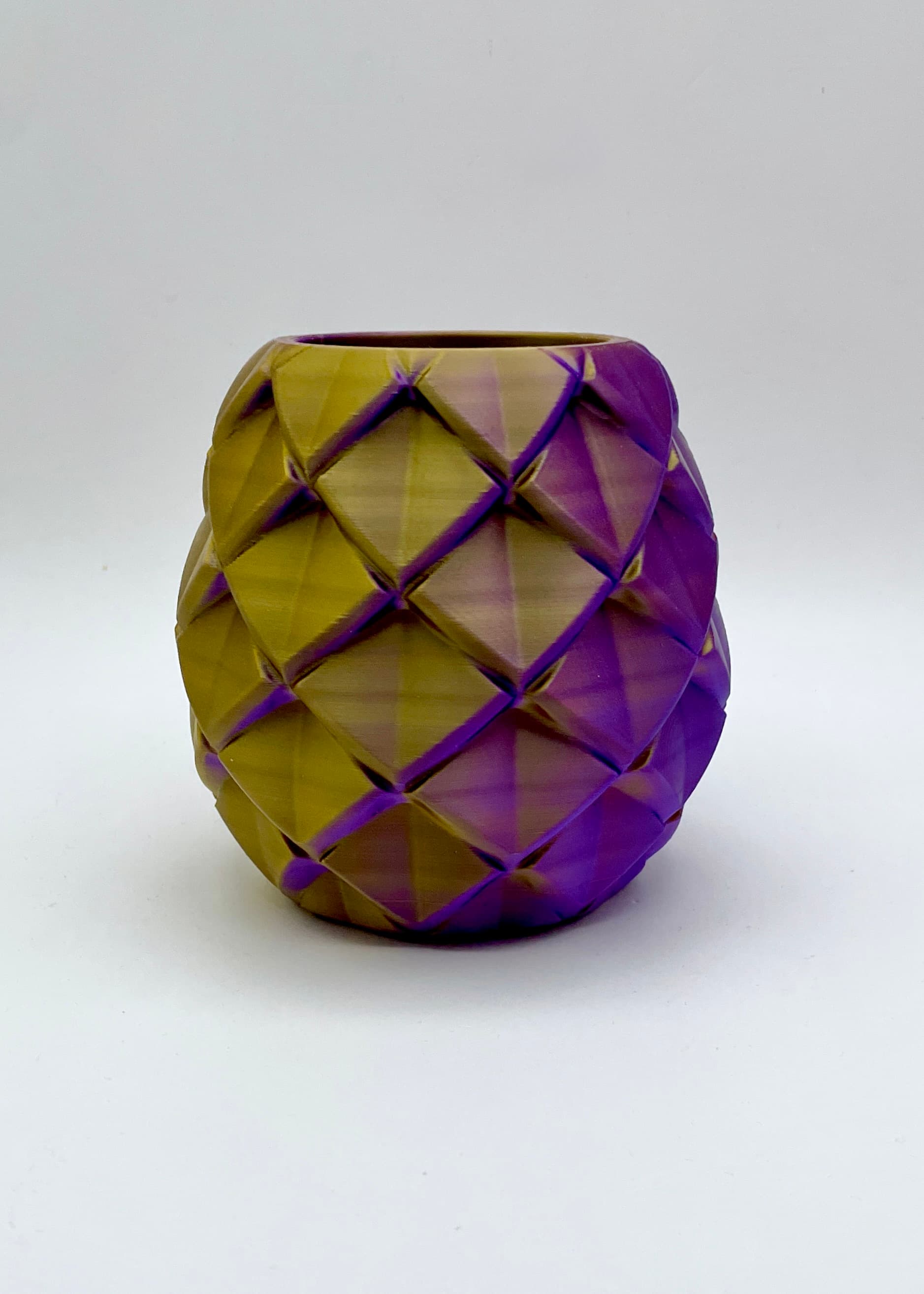 Dragon Egg Vase - Dragon Scale in Polymaker Panchroma Purple/Gold Sovereign Silk PLA - 3d model