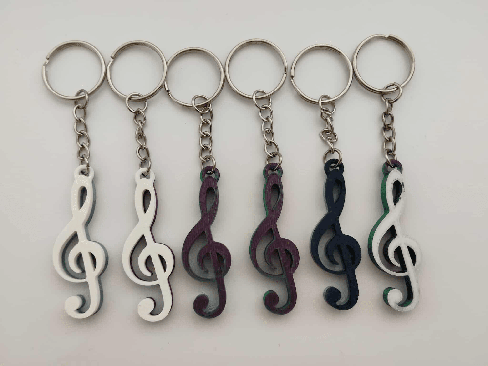 Treble clef keychain 3d model