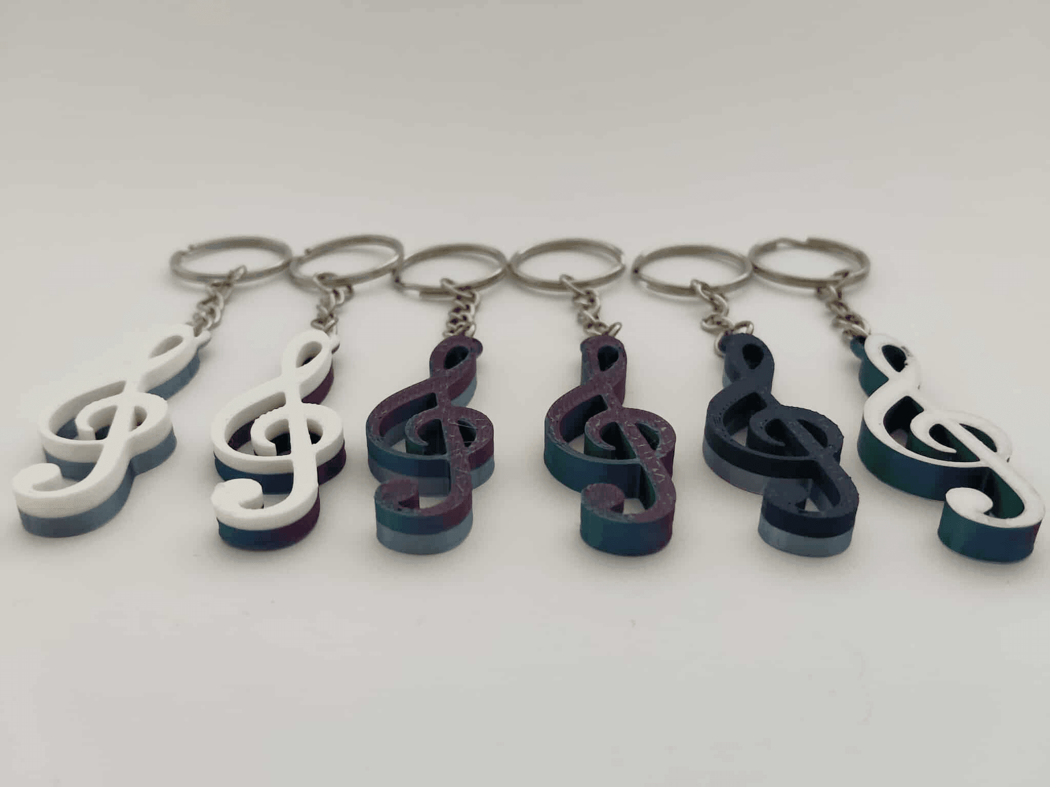 Treble clef keychain 3d model