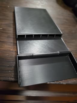 Case with print in place lid.stl 3d model