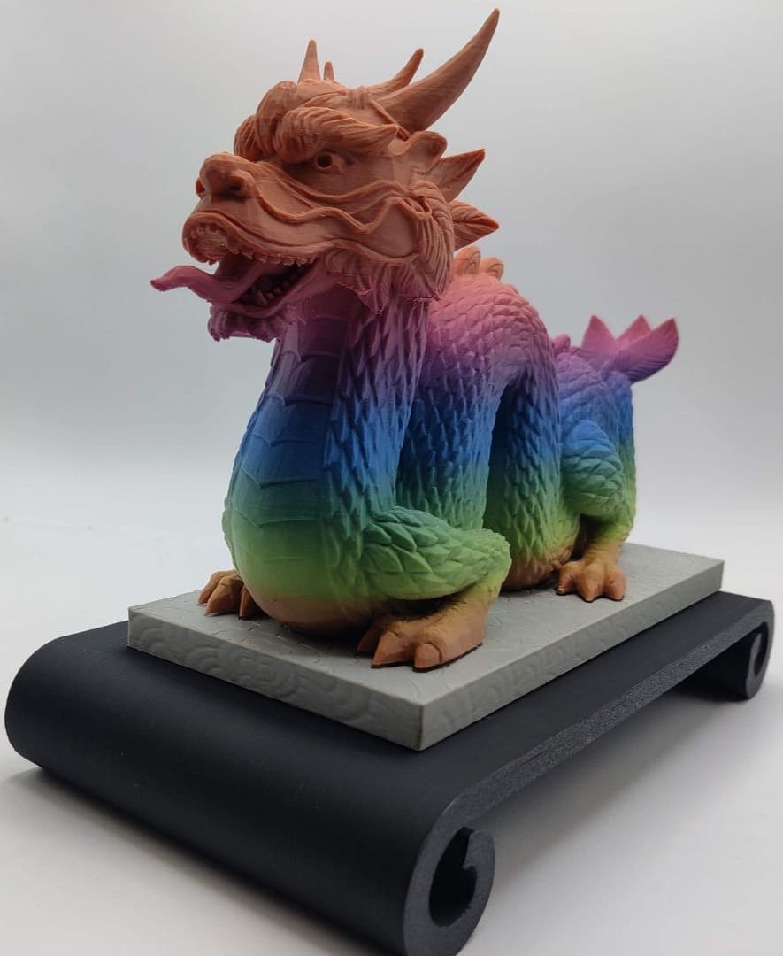 Rainbow Dragon printed in Sliceworx Dreamy Rainbow.