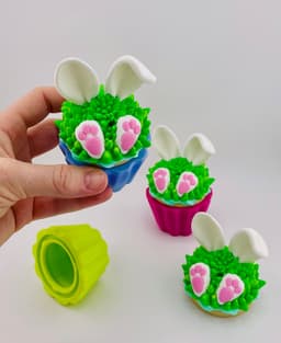 Cupcake Container -Easter Bunny in Grass 3d model