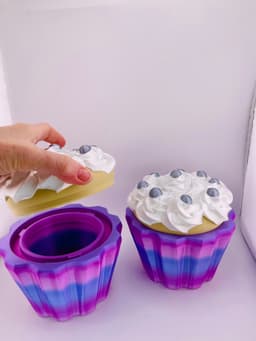 Cupcake Container -Round Sprinkles 3d model