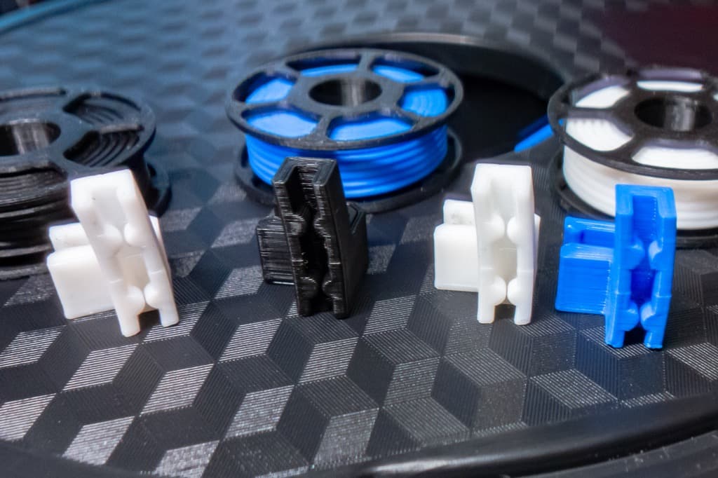 1.75mm Simple Filament Clip 3d model