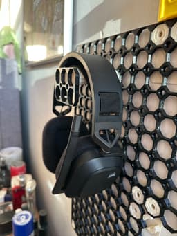 Multiboard Headphone Holder 3d model