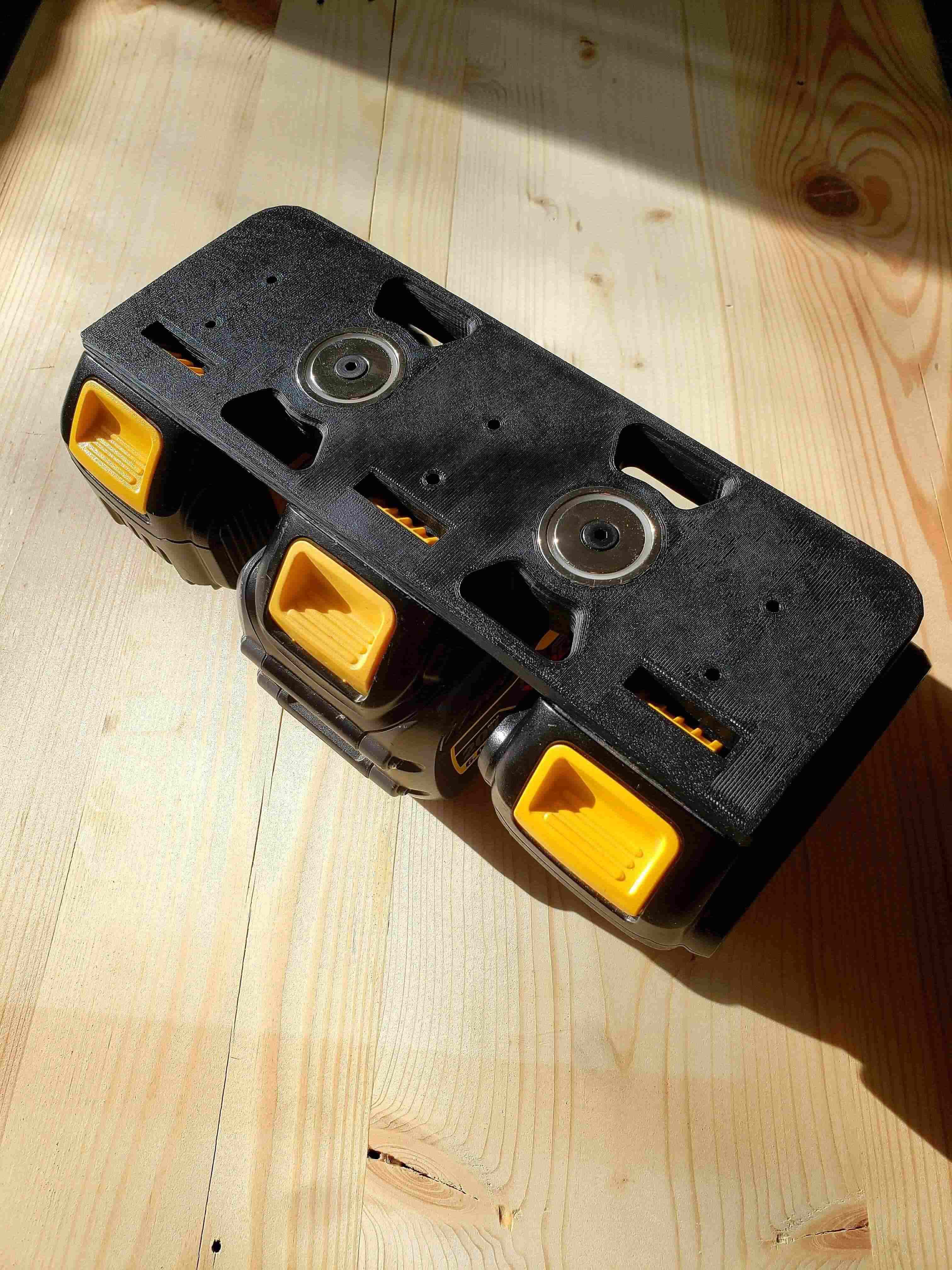Magnetic DeWalt 20v battery mount 3d model