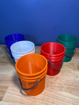 Mini 5 Gallon Bucket! 3d model