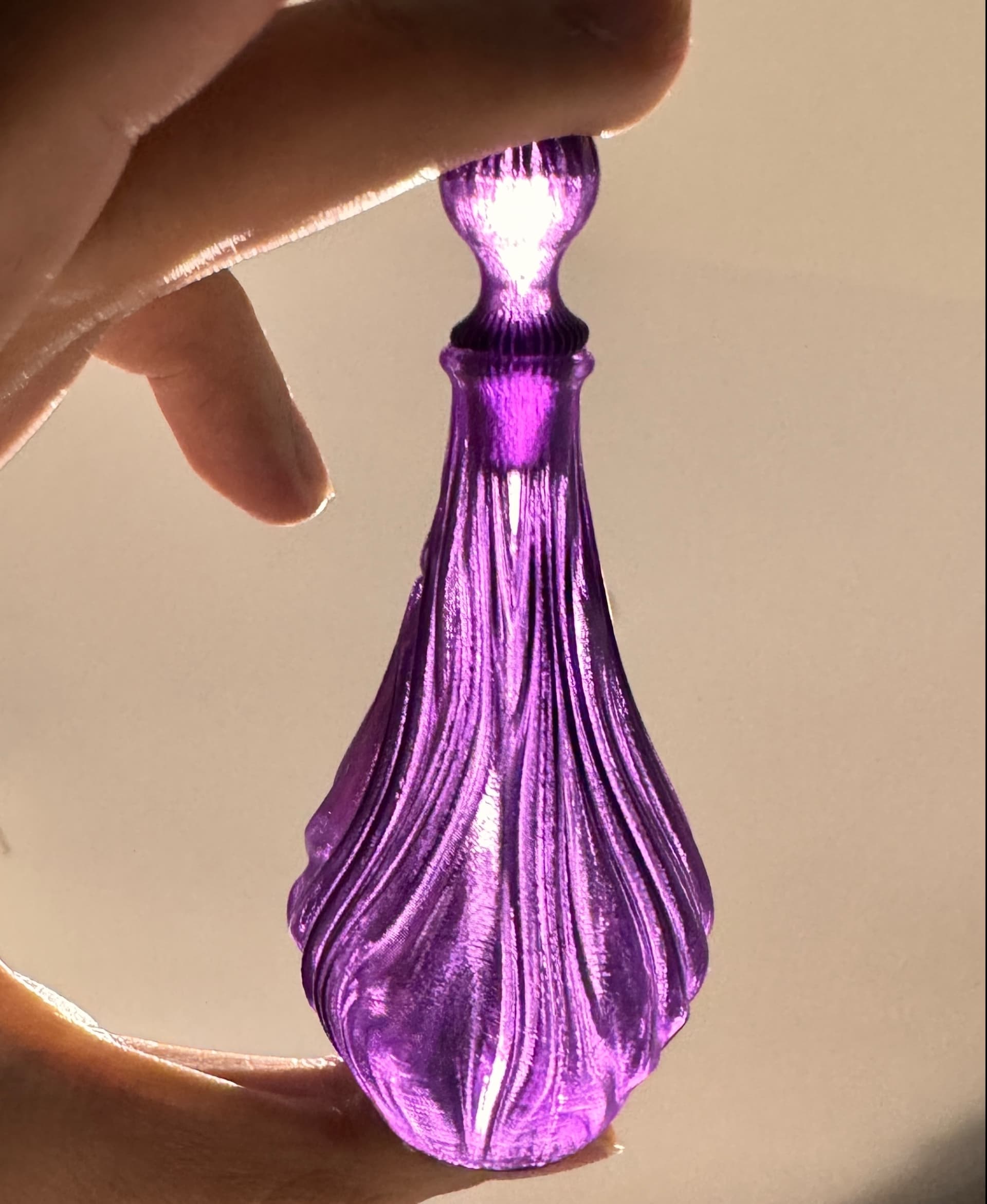 Spiralized Potion Bottles - Amazing model!! Printed in PLA - 3d model
