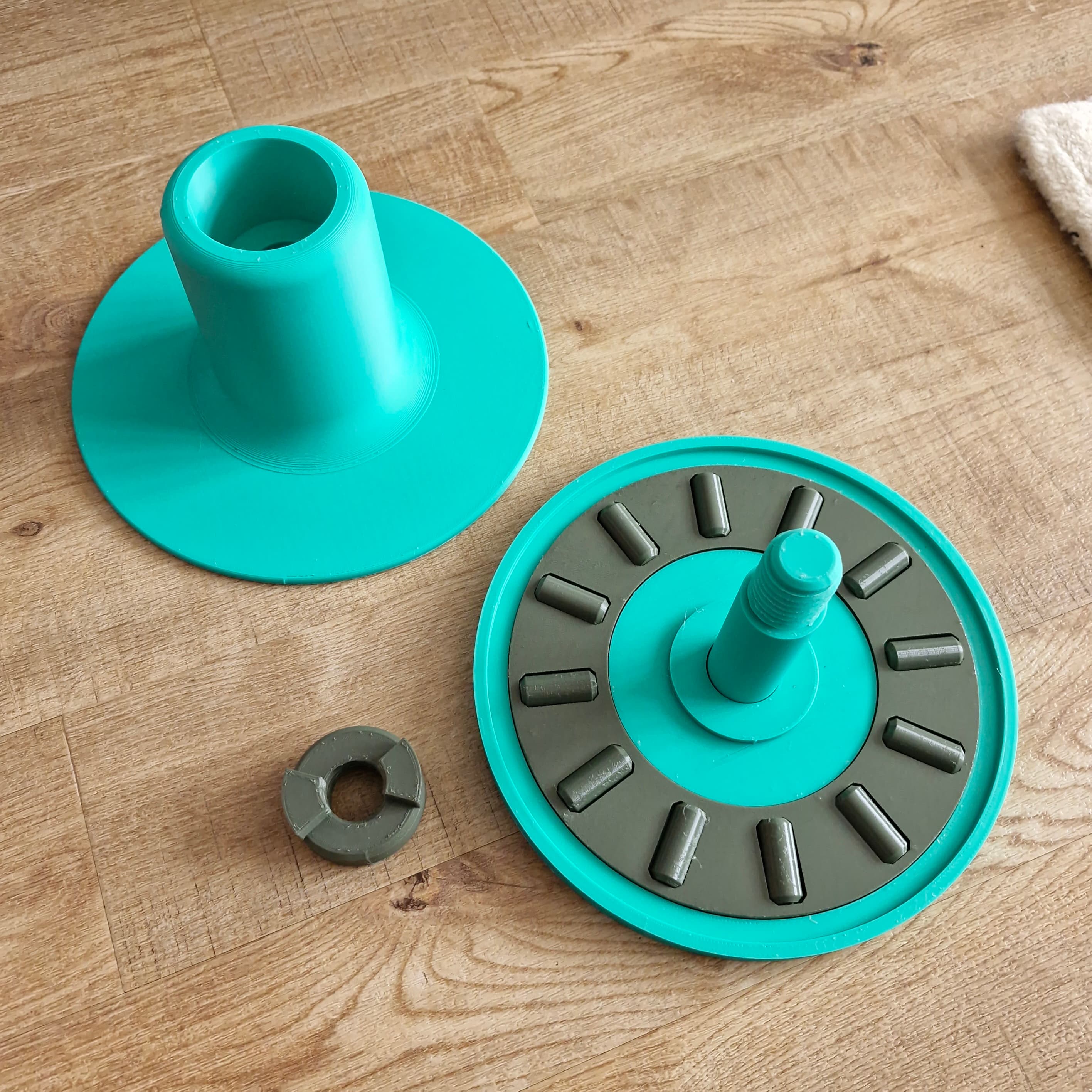 Spindle For Roll of Bubble Wrap (or similar) 3d model