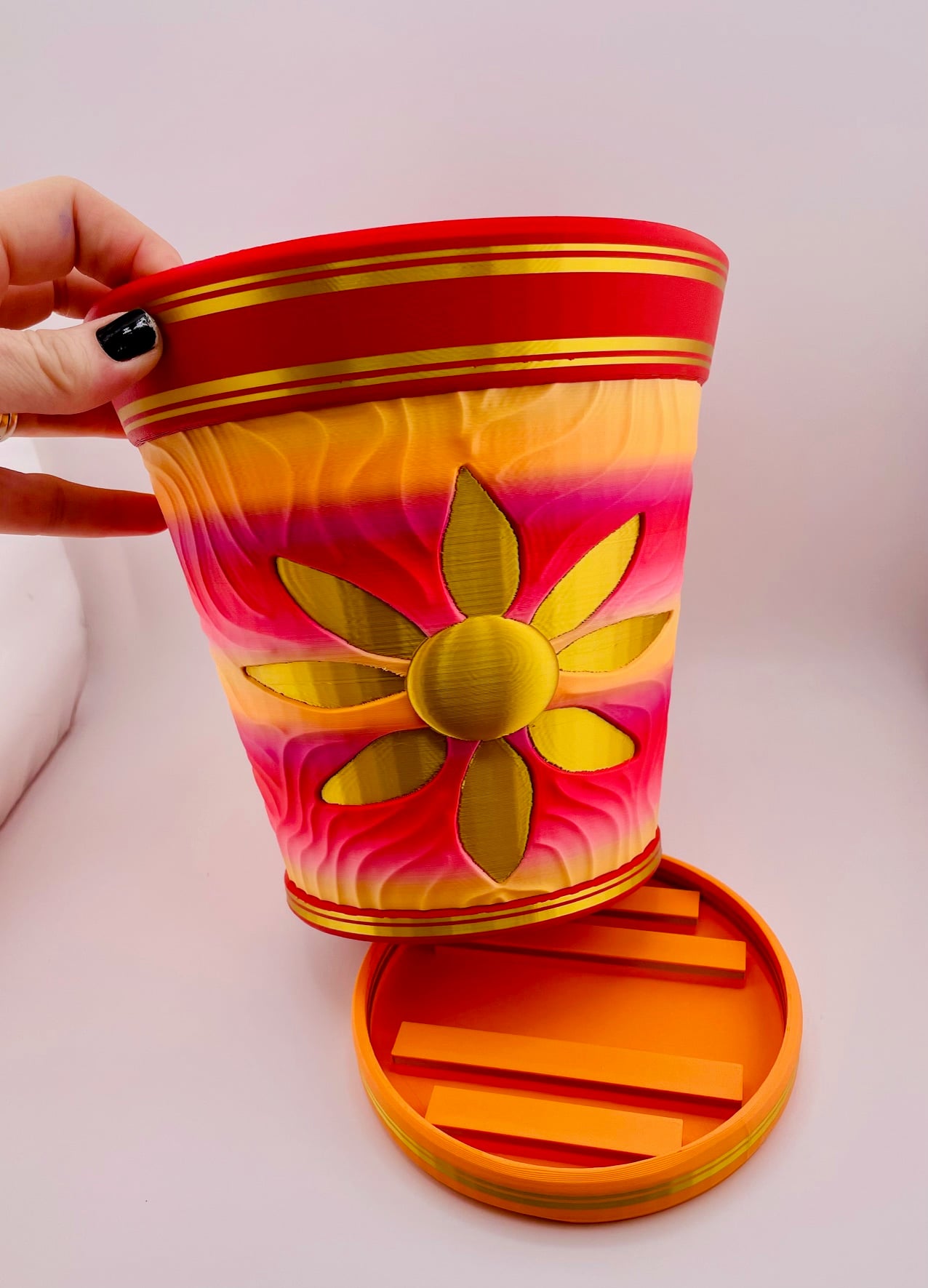 Carved Peachy Sunrise Pot 3d model