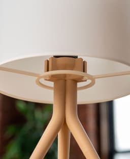 Tripod Lamp 3d model