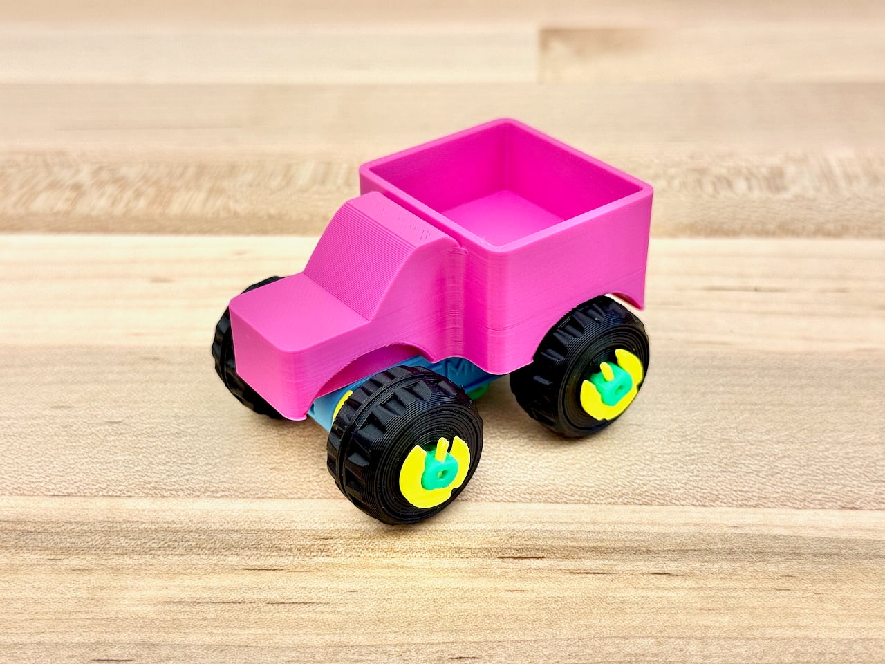 STEMFIE Vehicle Variation - Dumptruck 3d model