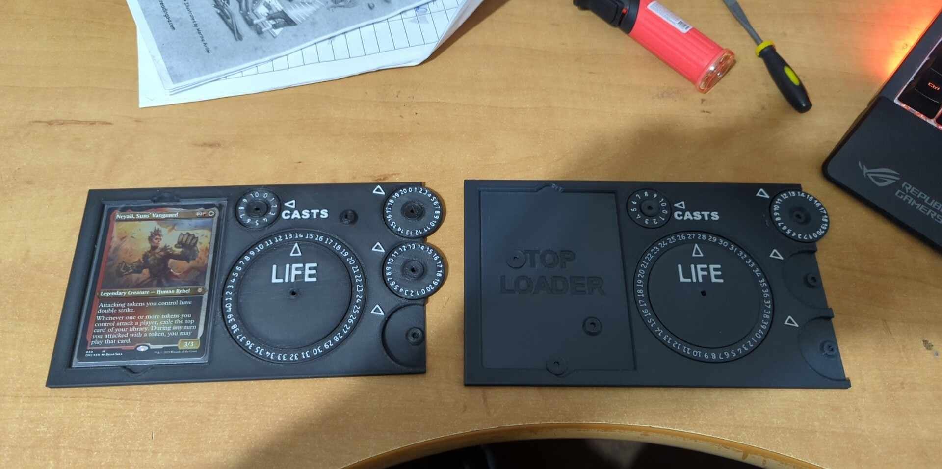 COMMAND ZONE DECK AND DAMAGE COUNTER 3d model