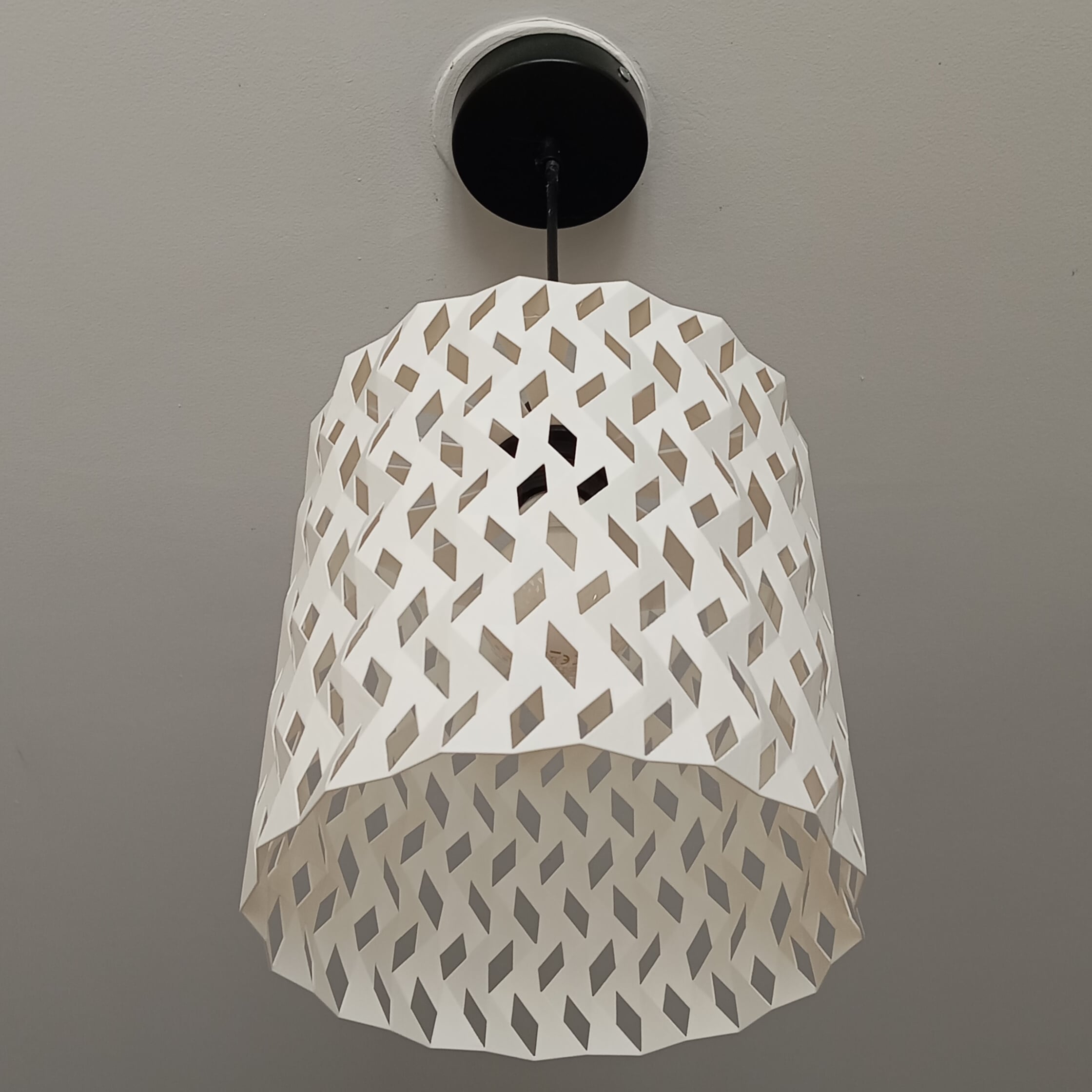 Lampe suspendue "Losanges" 3d model