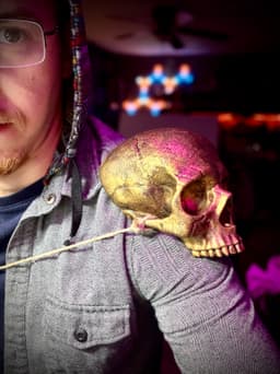 Skull shoulder pauldron 3d model
