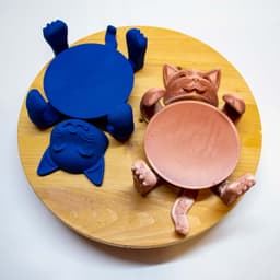 Cute Cat Mug Hugger: Self-Adjusting Coaster 3d model