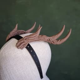 Ranni | Medium Twisted Antlers 3d model
