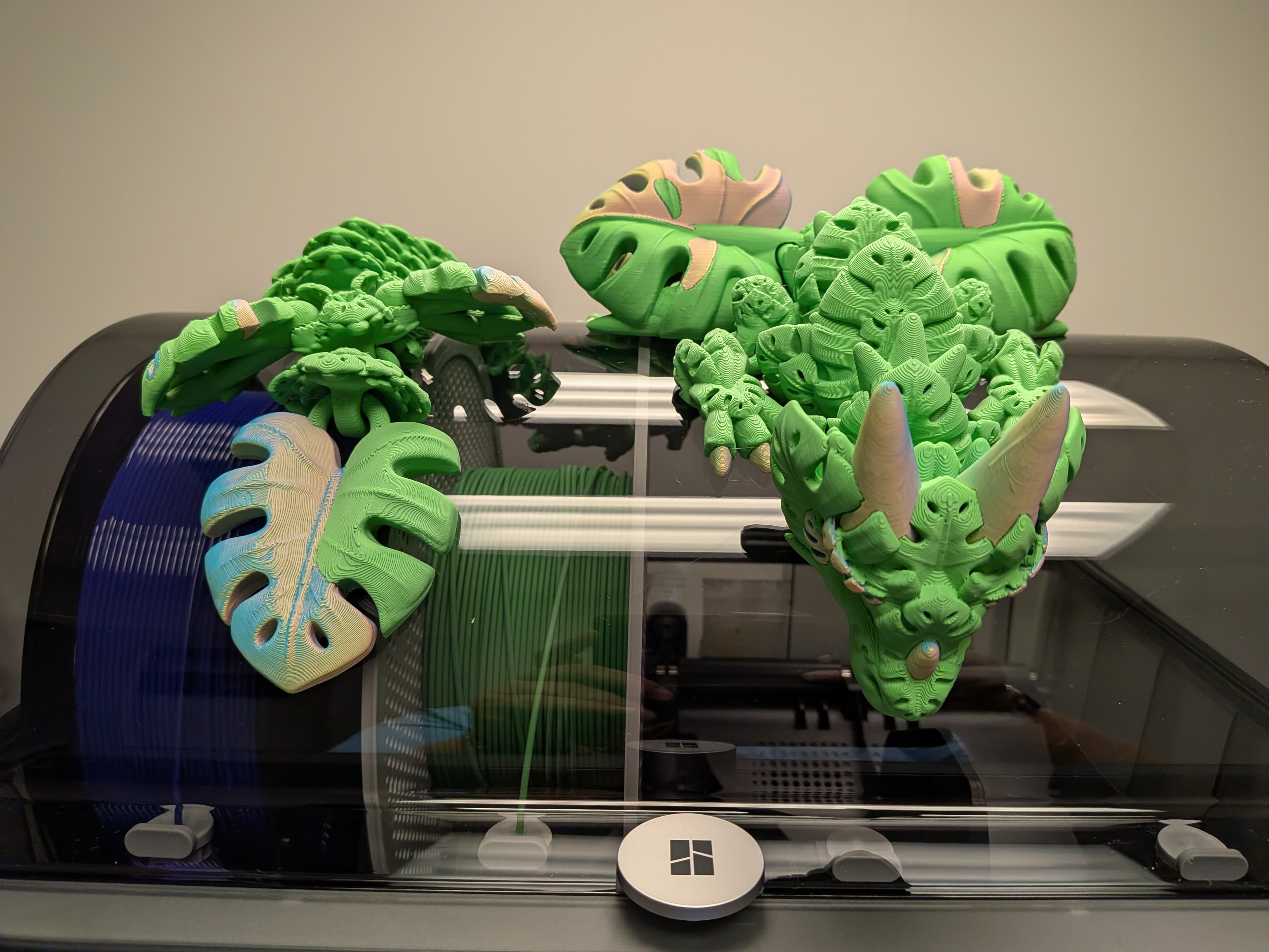 Monstera Leaf Dragon - 130% - 3d model