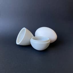 Yet Another Eggtainer 3d model
