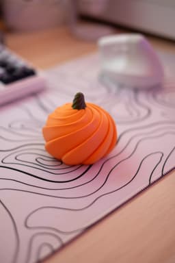Twisted Pumpkin Tealight 3d model