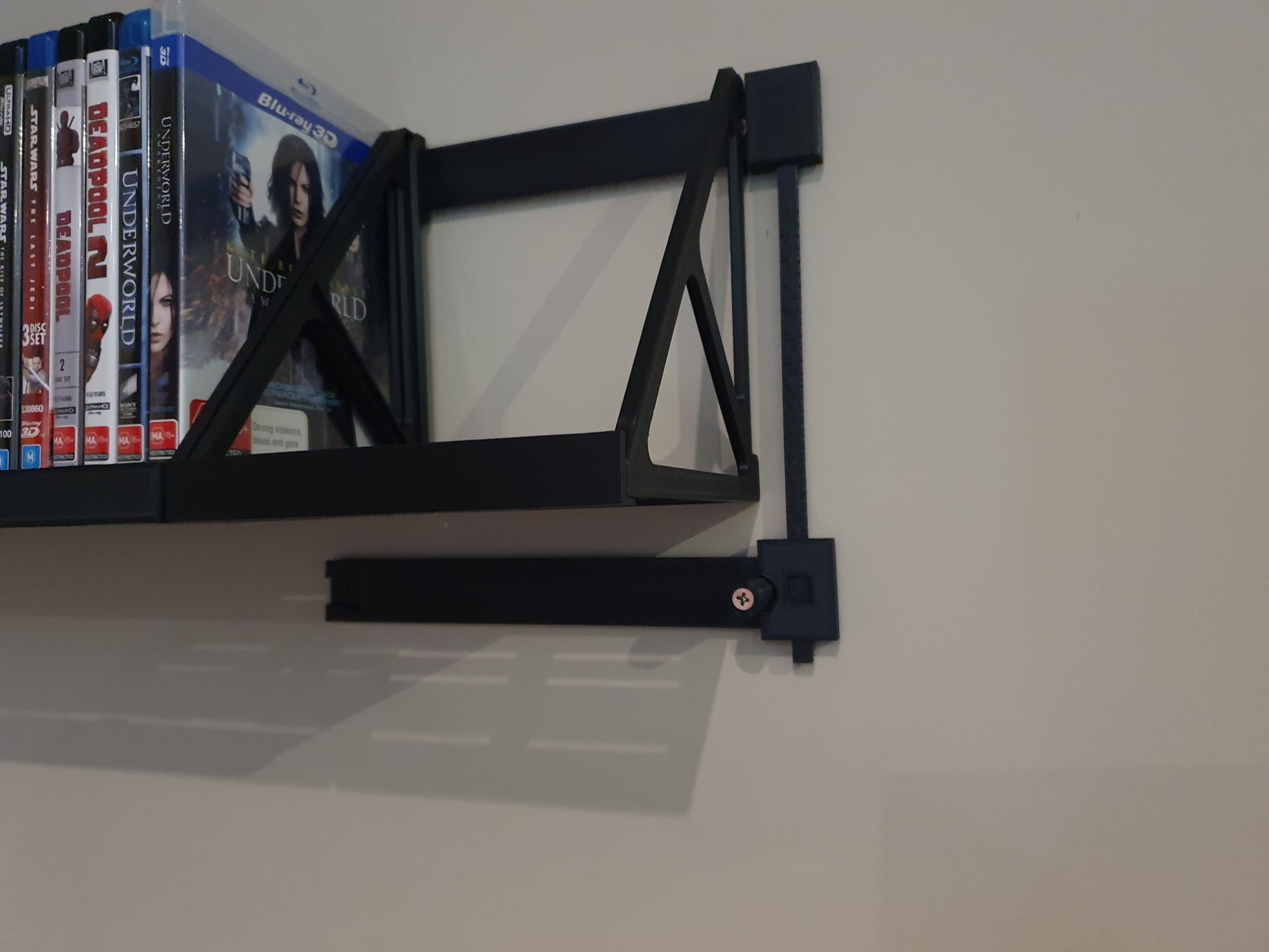 Spacer - Cleat based hanging system 3d model
