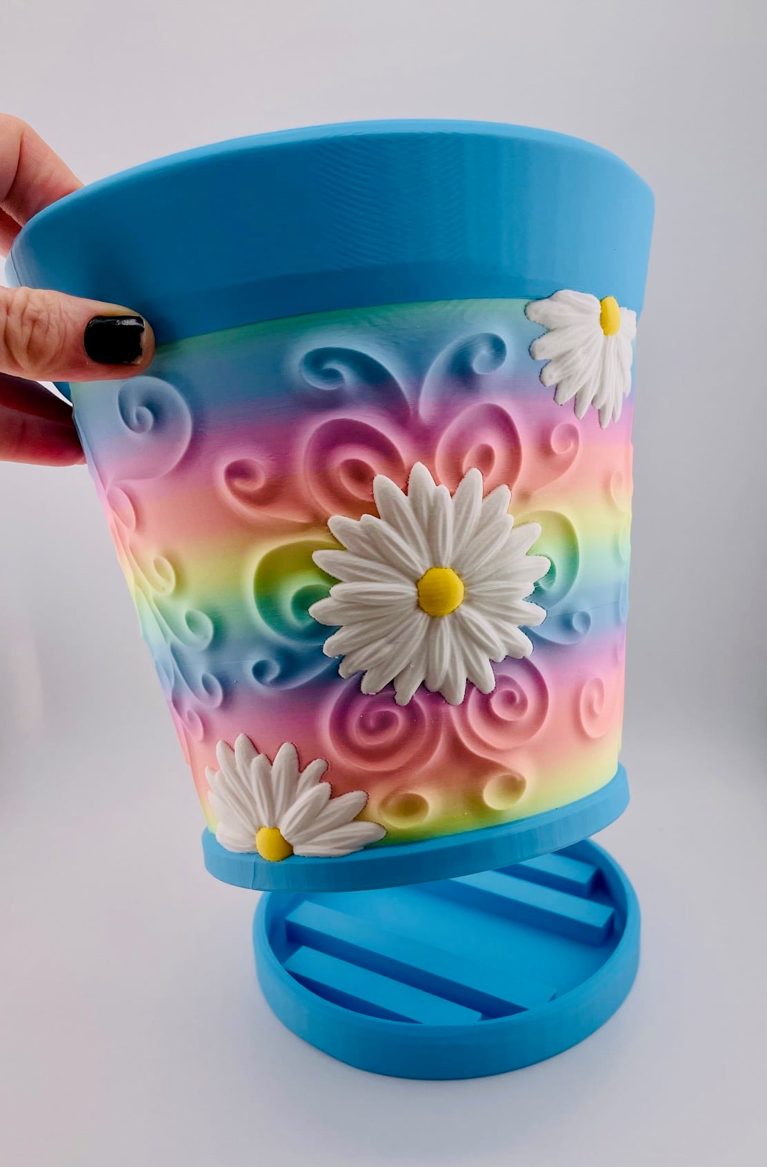 Daisy Filigree Pot 3d model