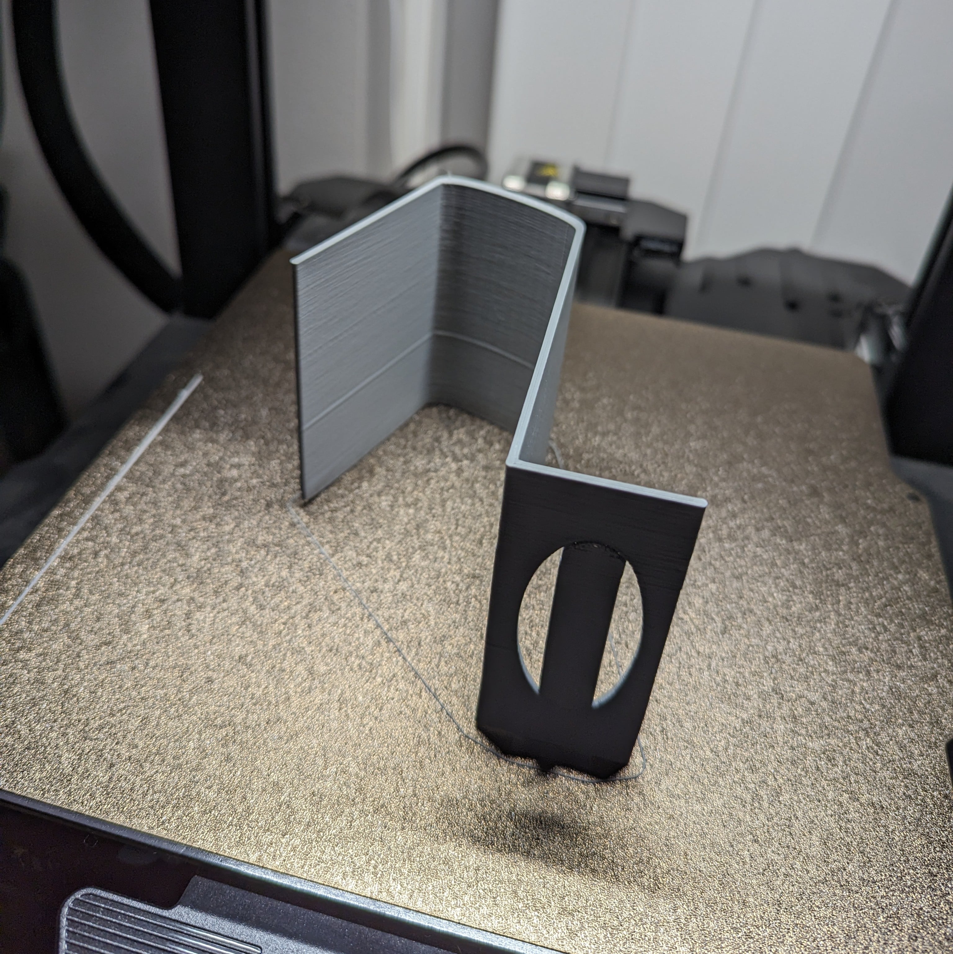 USB Charging Block Mount for Couch 3d model
