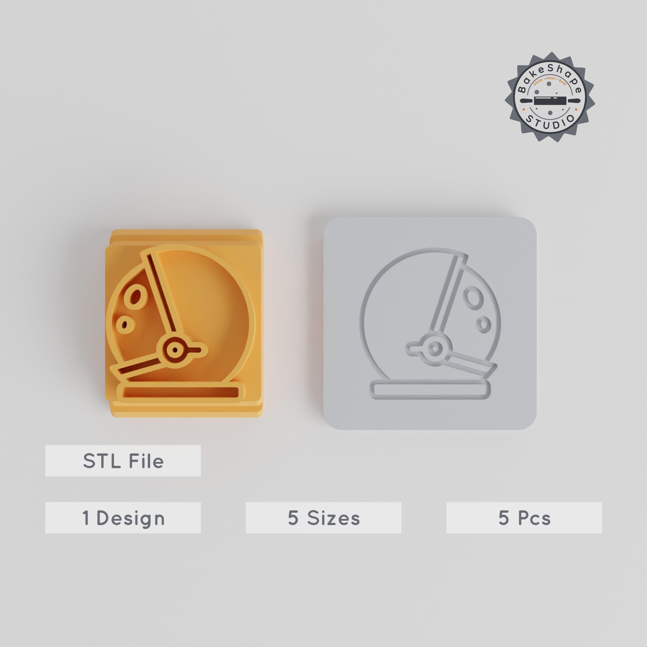 Astronaut Helmet Stamp Tile Set, 5 Sizes, Perfect for Clay, Cookies & Fondant, Space Helmet Motif PRODUCT_1725 3d model