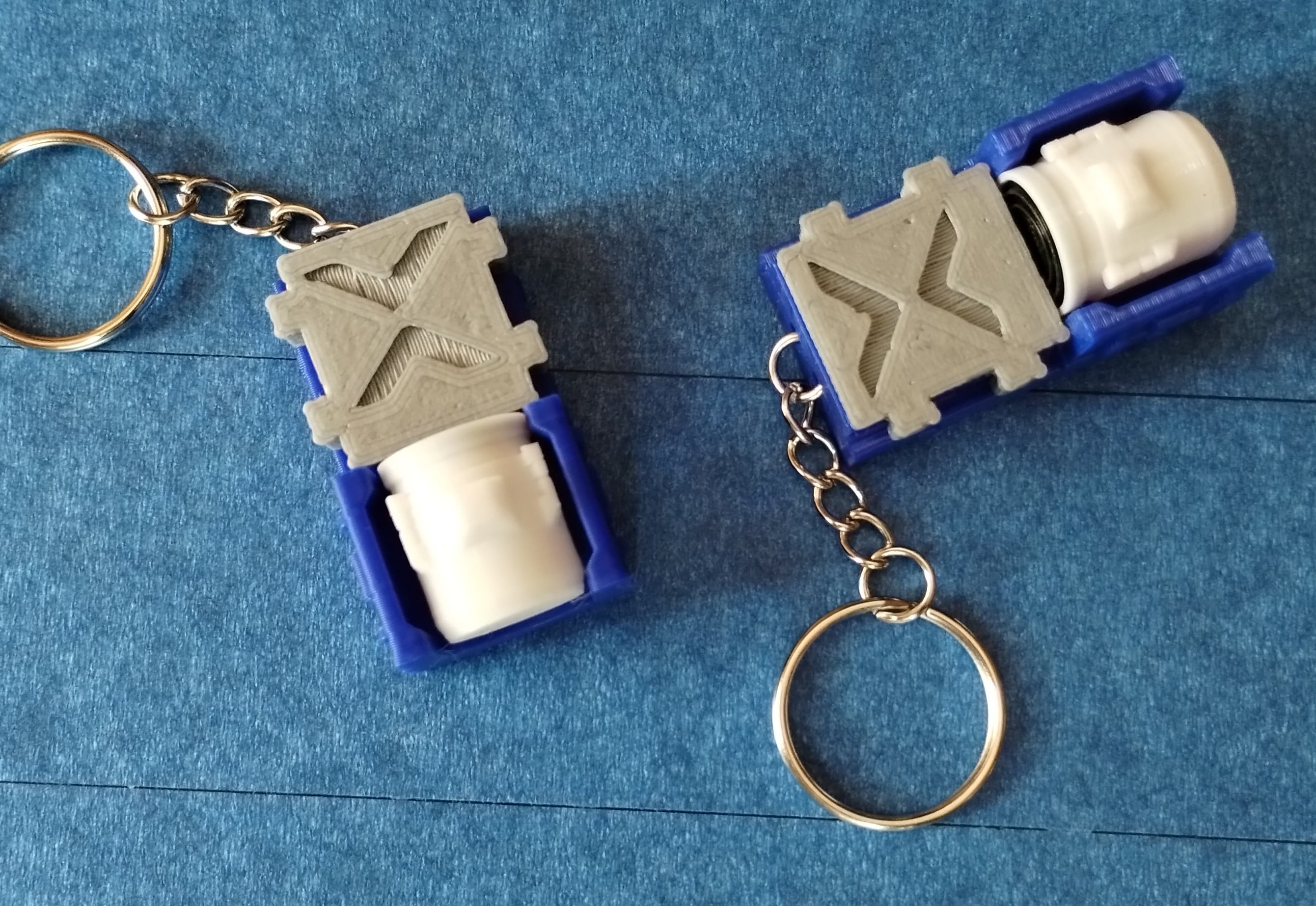 Vibration Machine Shaker Keychain 3d model