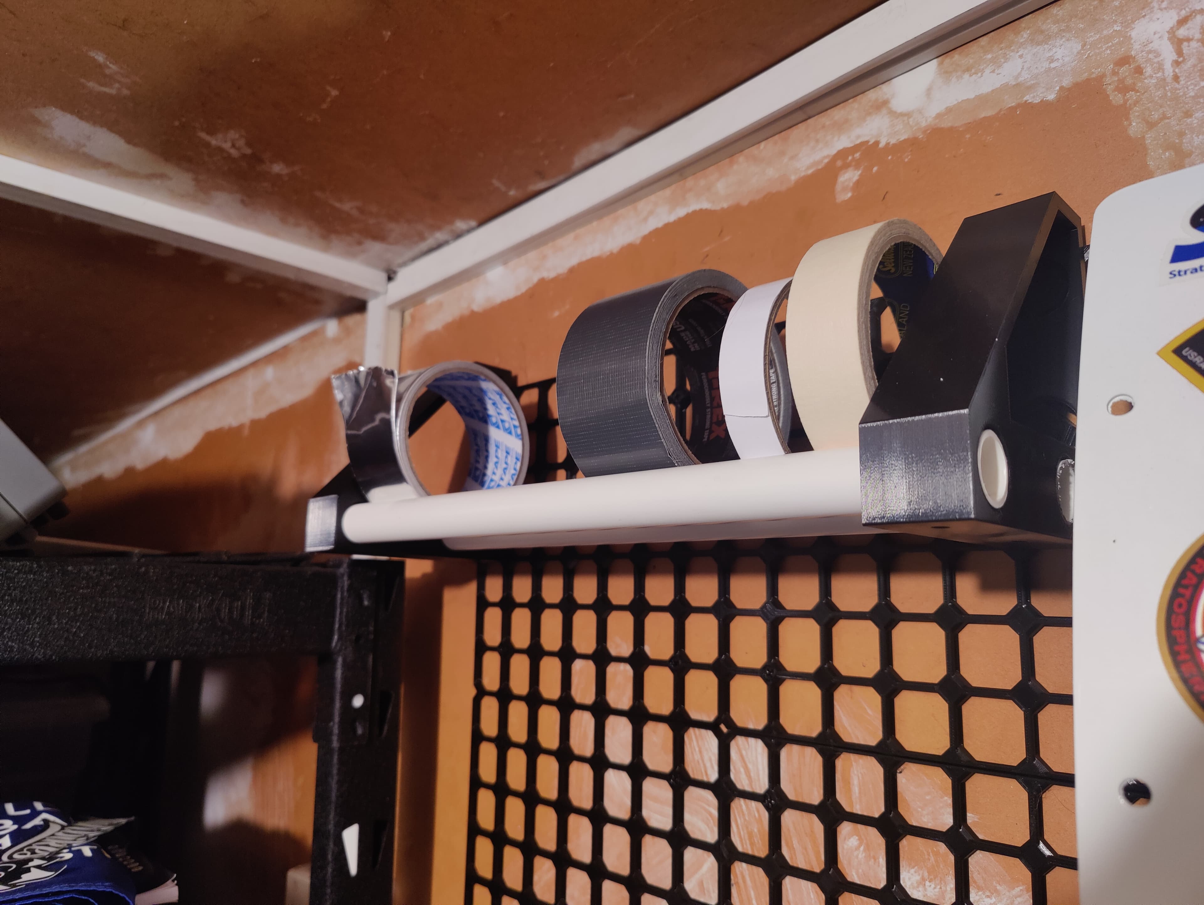 Printed great and went together well. Only tweeked the mount hole spacing to fit my OpenGrid wall