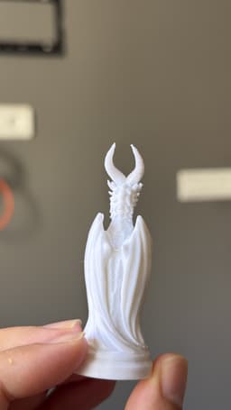 Dragon Chess Set – Detailed Fantasy Sculptures 3d model
