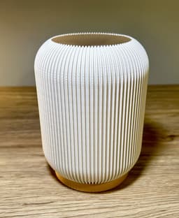 Ribbed Desk Lamp 3d model