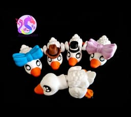Goose Hatchlings W Hat (Personal Use) 3d model