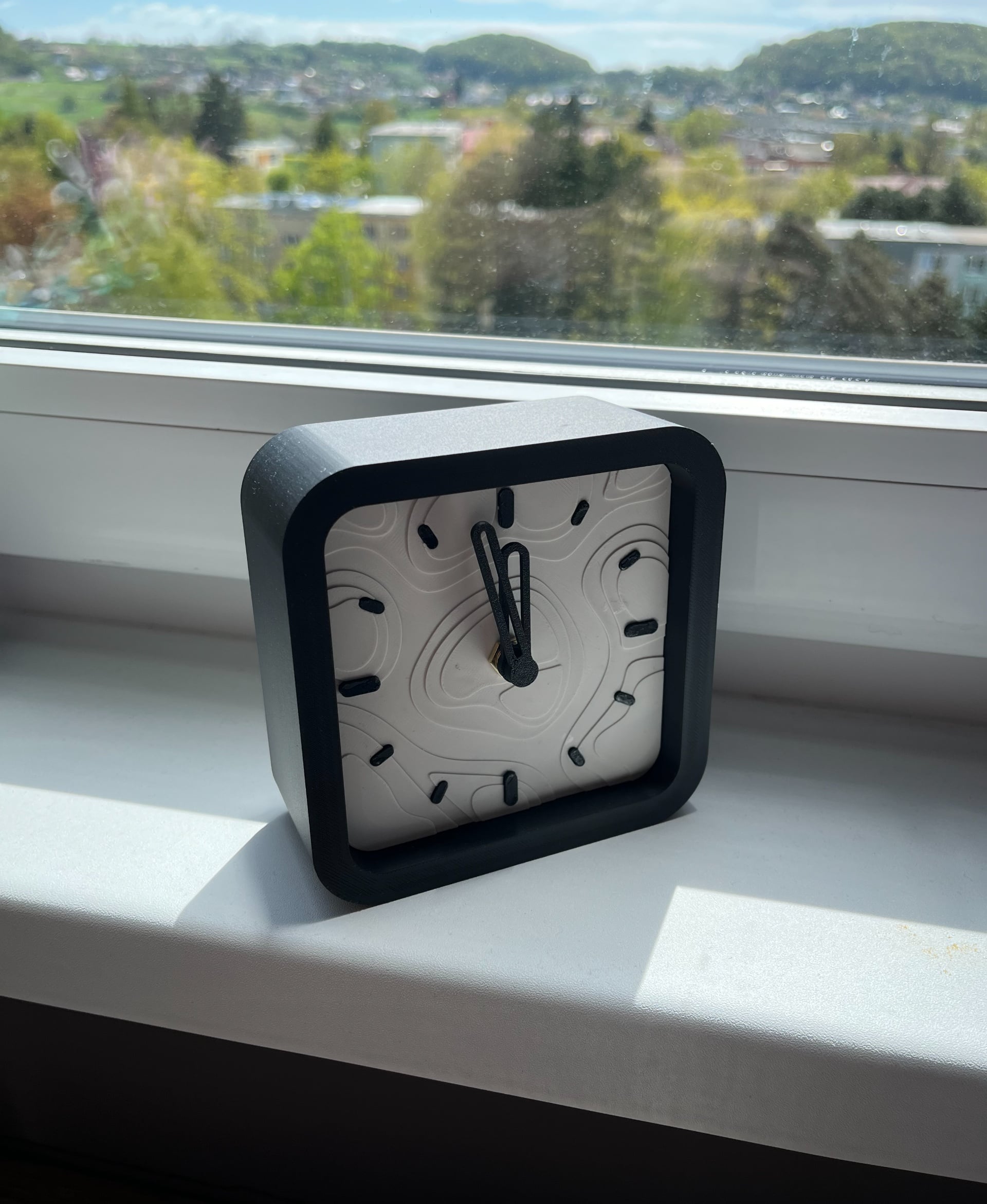 Contour clock 3d model