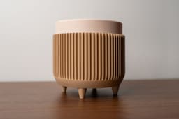 Planter with Legs - The Ellwood 3d model